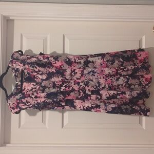 Floral princess cut dress with pockets